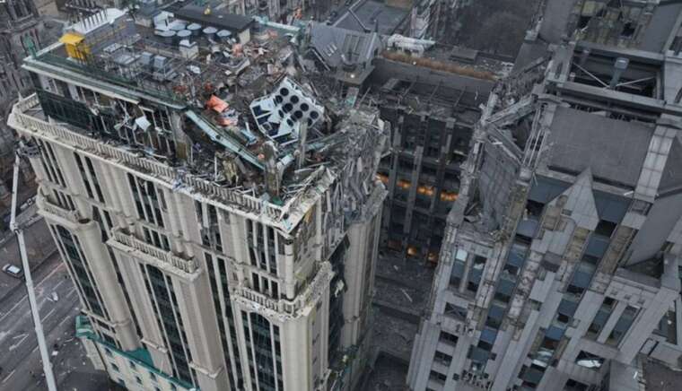 Удар РФ по бізнес-центру «Торонто» в Києві: у мережі з’явилося відео