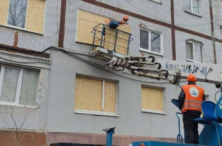 Внаслідок атаки дронів у Харкові пошкоджено 20 будівель та вибито 200 вікон