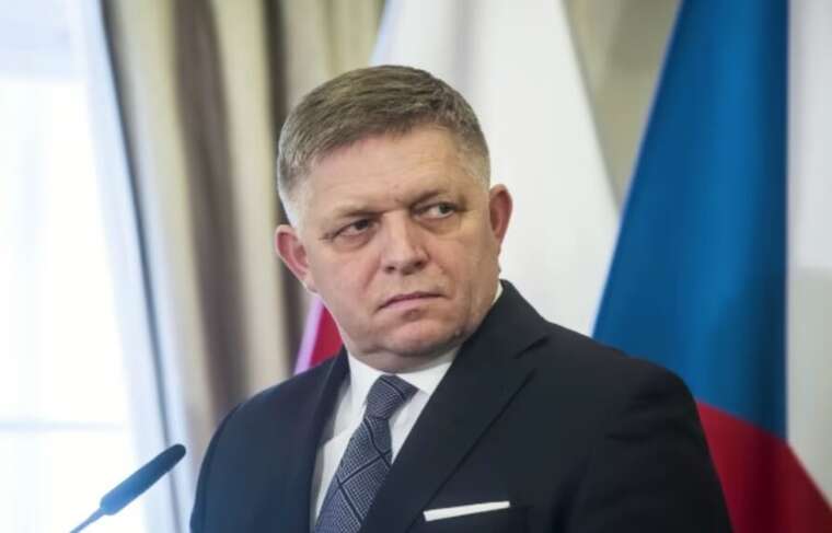 Вучич анонсував візит Фіцо до Путіна