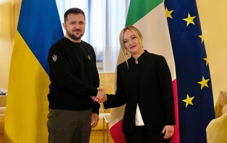 В Італії схвалили продовження дозволу на постачання зброї в Україну