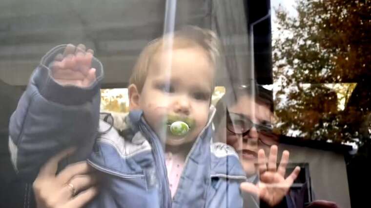 Зеленський: Під час відступу з Херсона росіяни викрали 48 немовлят з Будинку дитини