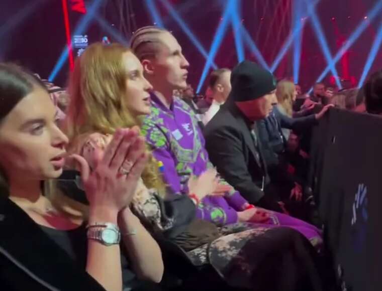 На відео зафіксували реакцію дружини Усика під час другого бою з Ф’юрі