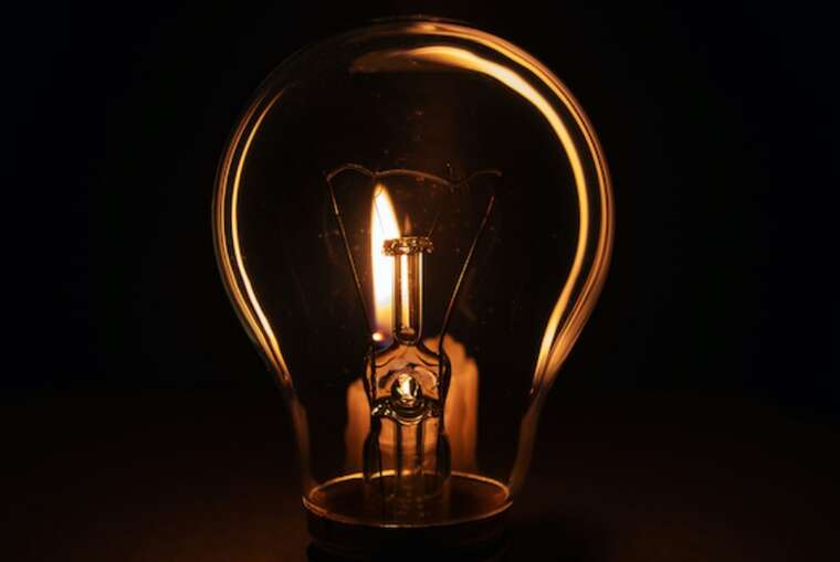 У деяких областях України скасували графіки відключень світла