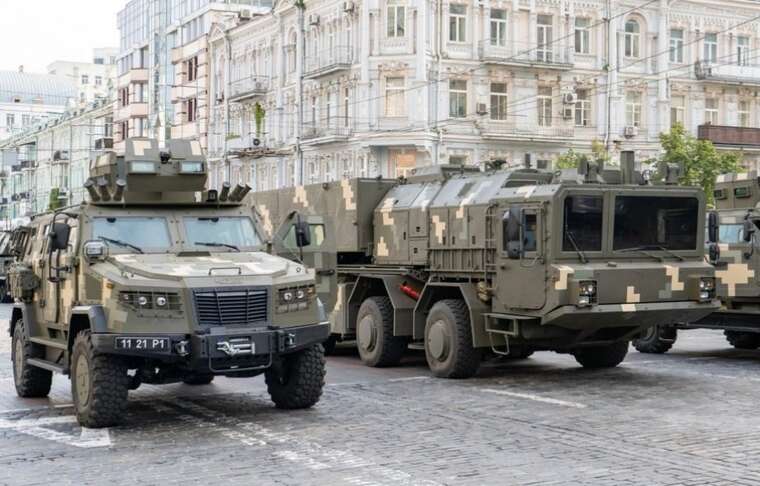 У новорічному привітанні президента вперше показали запуск ракети з ОТРК "Сапсан"