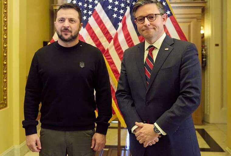 Зеленский поздравил Джонсона с переизбранием на должность спикера Палаты представителей США
