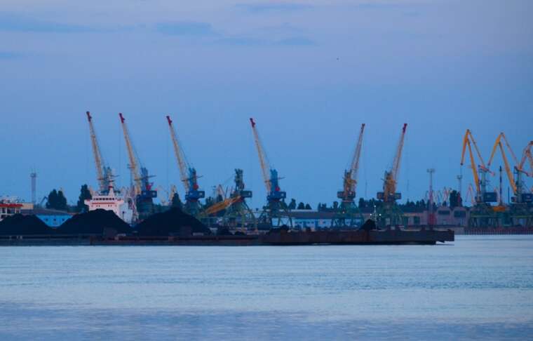 В Ізмаїльському порту під час ремонту та закупівлі техніки привласнили кошти