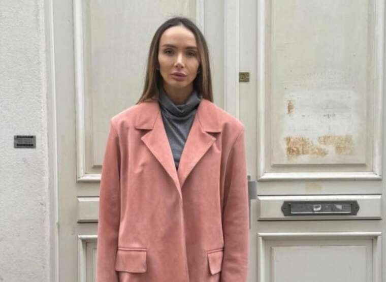 Українська дизайнерка Альона Беттяр на Новий рік розважалася на концерті путініста Басти