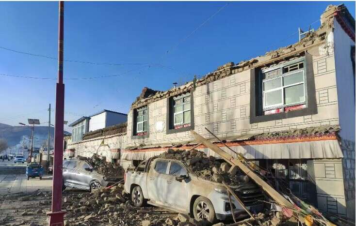 В Тибете количество погибших в результате землетрясения возросло до 126 человек