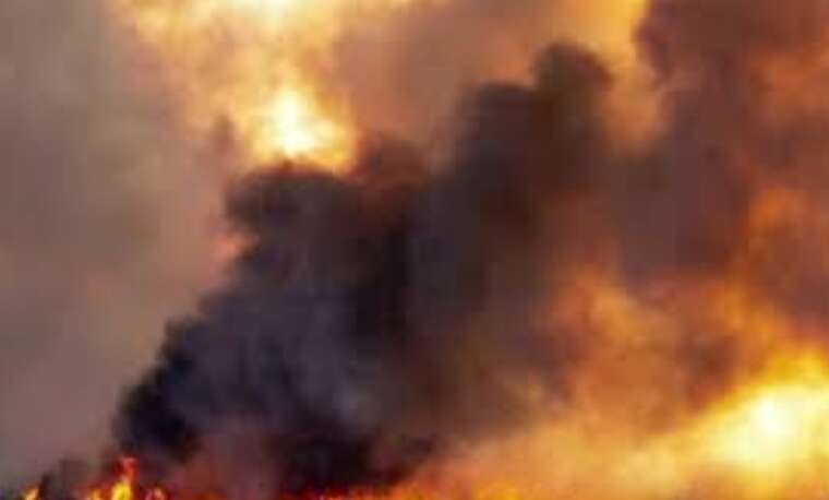 В оккупированном Мариуполе ночью звучали взрывы