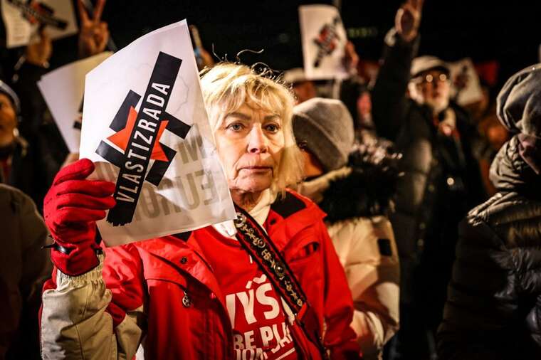 У Словаччині знову відбудуться акції протесту проти проросійської політики Фіцо