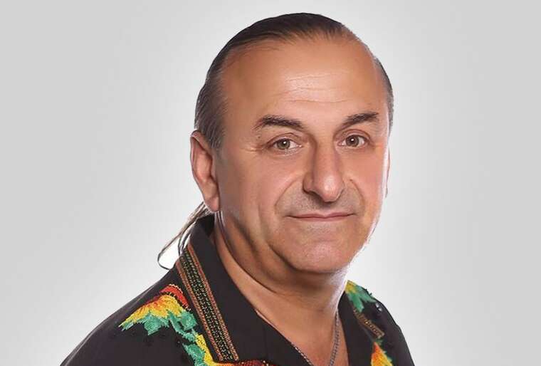 Від важкої хвороби пішов із життя заслужений артист України Василь Хлистун