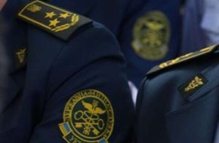 У Державній митній службі відмовилися перевірити спосіб життя посадовиць трьох митниць