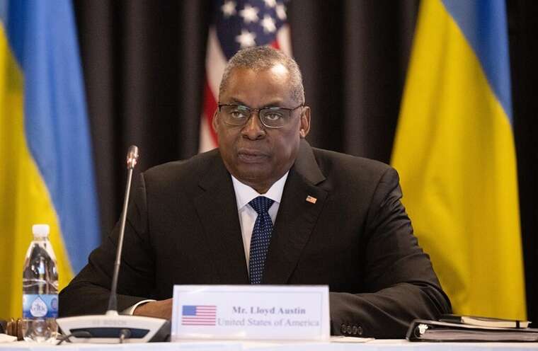 Коаліція на підтримку України не повинна похитнутися, - Остін на своєму останньому "Рамштайні"