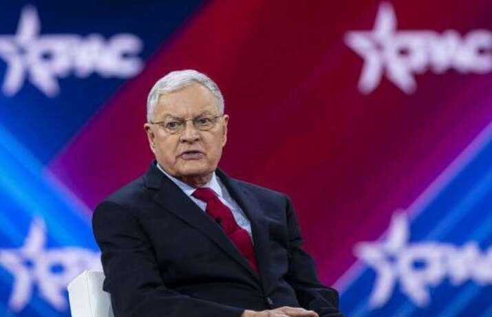 Кот Келлог приехал в Европу, - Reuters