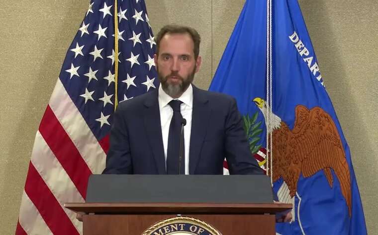 Спецпрокурор у справах Трампа пішов у відставку