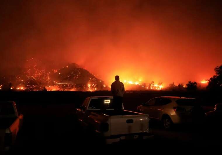 В Лос-Анджелесе существует опасность распространения огня, - CNN