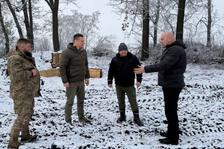 Глава Днепропетровской ОВА проверил строительство фортификаций