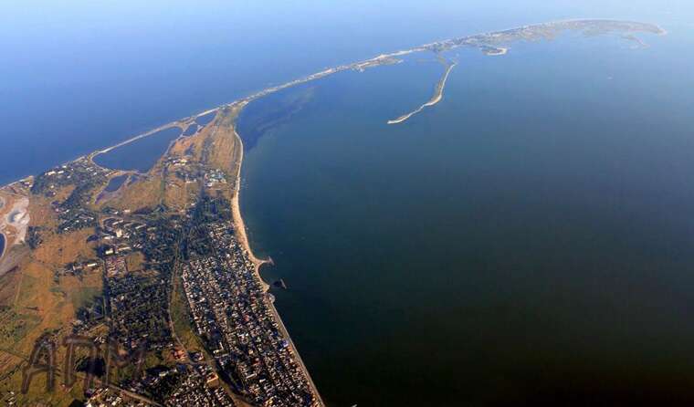 Поблизу Бердянська в Азовському морі супутник виявив нафтову пляму