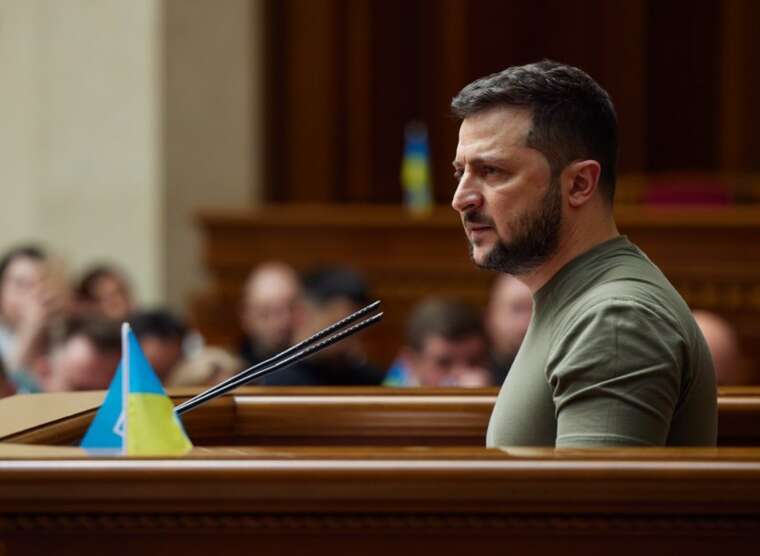 Президент Зеленський запропонував продовжити мобілізацію та воєнний стан