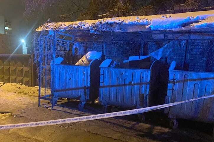 У Хмельницькому біля сміттєвих баків виявили новонароджену дитину