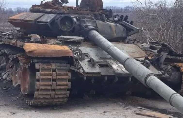 Росіяни продемонстрували "інфернальний" танк із захистом, — журналіст