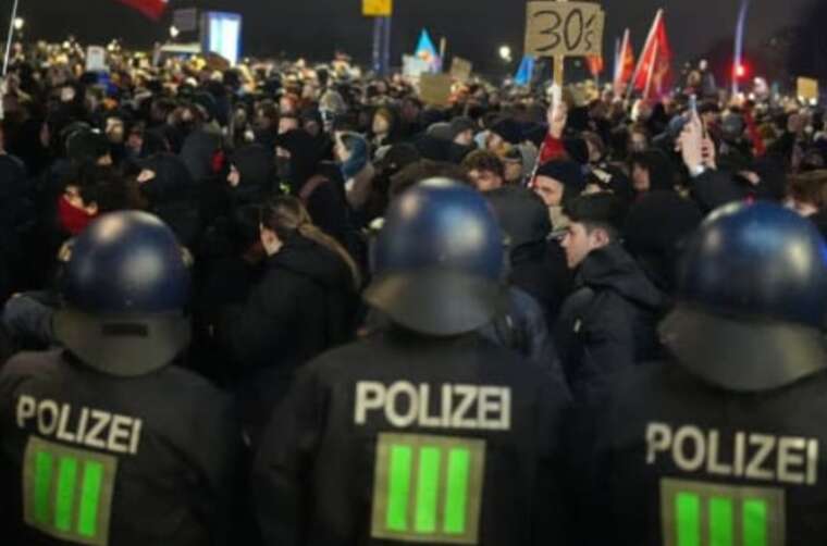 У Гамбурзі тисячі людей вийшли на протест проти візиту лідерки ультраправих з Німеччини