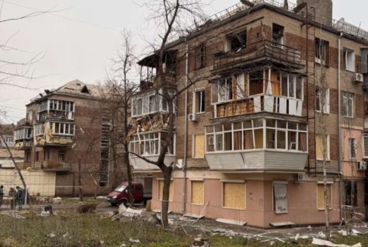 In Zaporizhzhya, three more people are being searched for at the site of the Russian attack