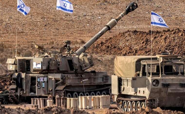 Израиль начал выводить войска из Газы