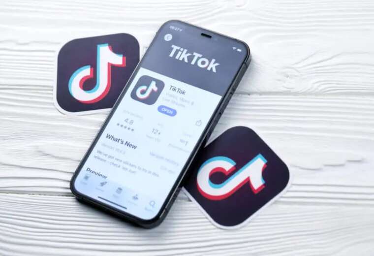 Bloomberg: Після обіцянки Трампа TikTok відновлює роботу