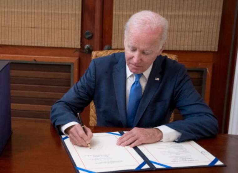 Байден помиловал членов своей семьи перед окончанием президентского срока