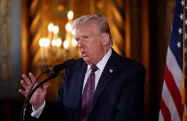 Наш прапор буде майоріти на Марсі, — Трамп