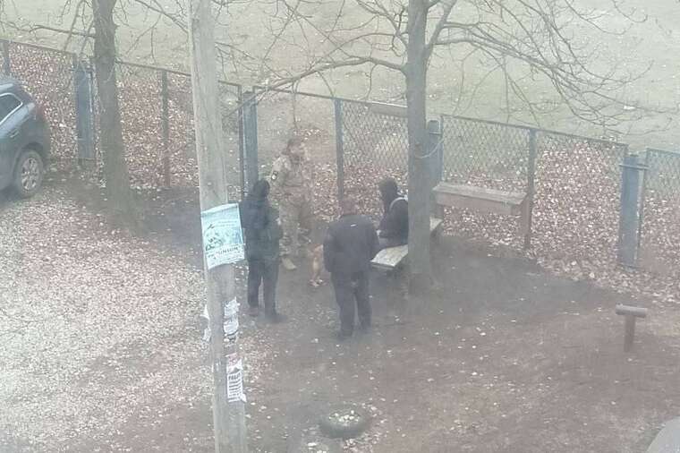 У Кривому Розі поліцейські разом із ТЦК примусово мобілізували чоловіка