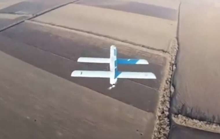 The Russians are using a new "KUB-2" kamikaze drone on the front line