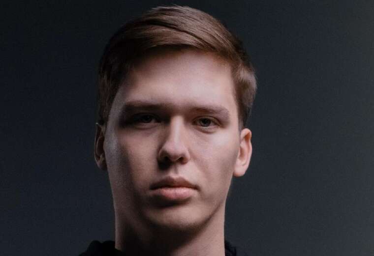 Блогер Лачен поскаржився на погрози від "чортів і покидьків"