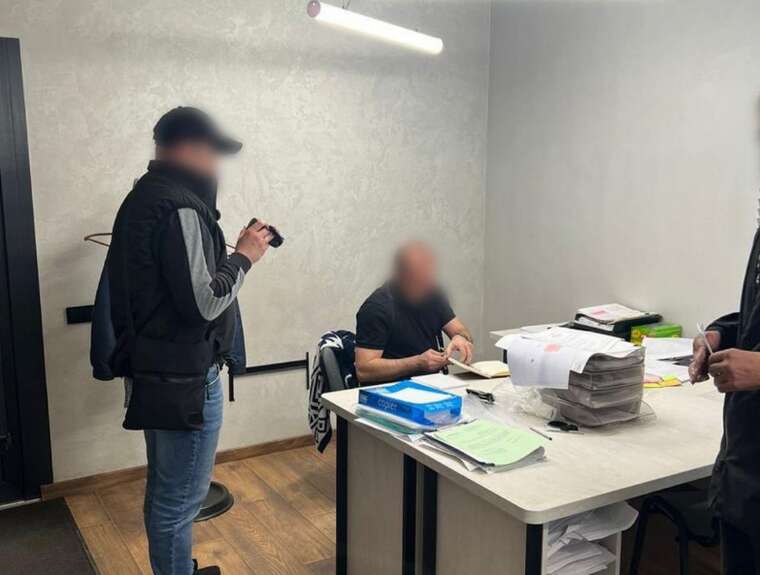 У Дніпрі викрили посадовця комунального підприємства на розтраті понад 9 мільйонів гривень