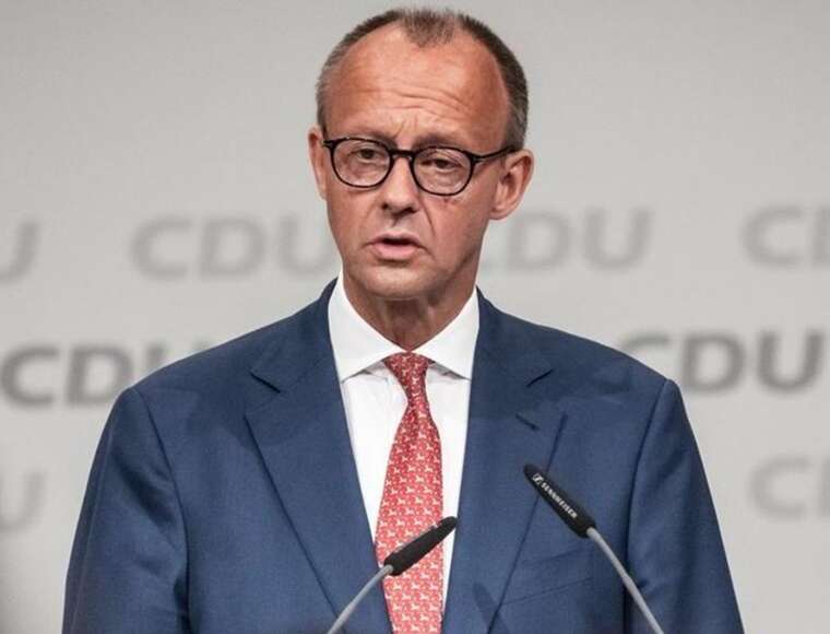 Украина должна победить и вернуть себе всю территорию, - Мерц