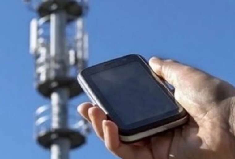 В РФ масштабний збій у мобільних операторів: не працює зв’язок та інтернет