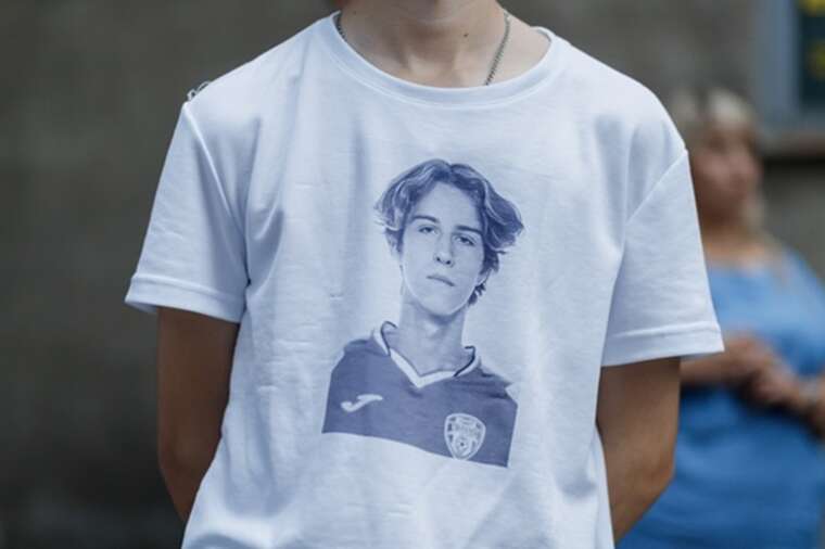 Справу про вбивство підлітка на фунікулері намагаються «зам’яти»: близькі загиблого просять надати розголосу