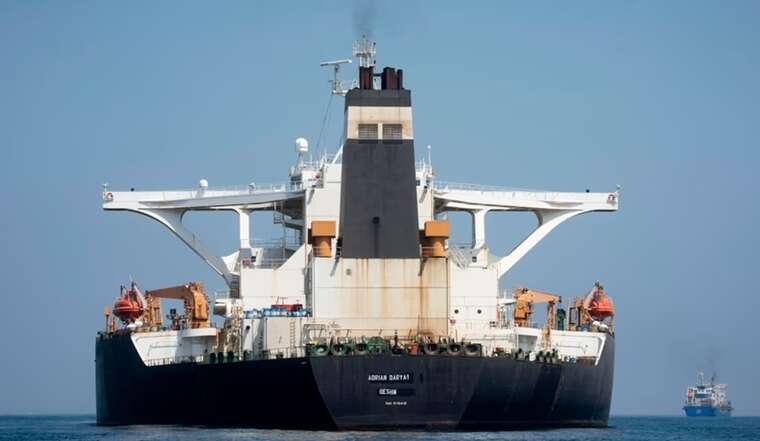 FT: Танкери з газом зі США змінюють маршрути та прямують до Європи