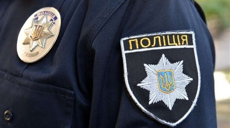 На Миколаївщині група підлітків завдала побоїв 50-річному чоловікові