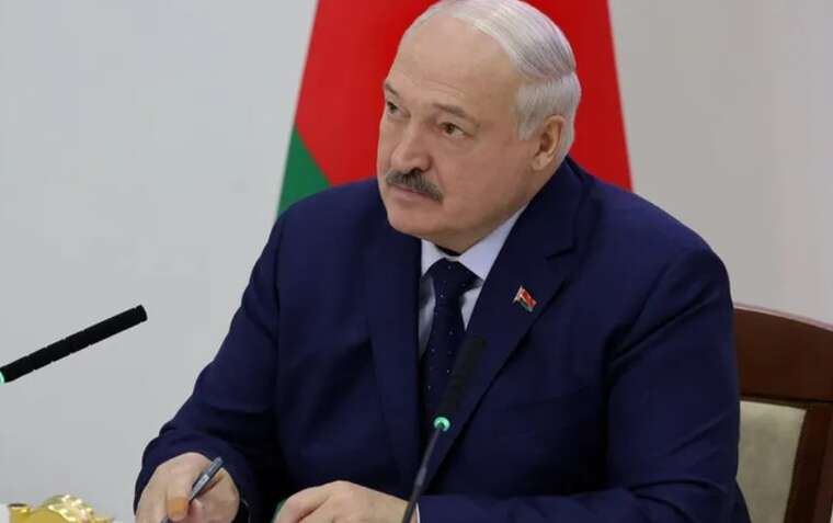 Лукашенко назвав Україну "середнім братом" і сказав, що незабаром отримає "Орєшнік"