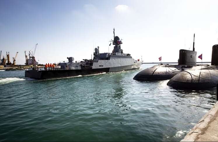 Росіяни забрали свою військову техніку із сирійського порту Тартус