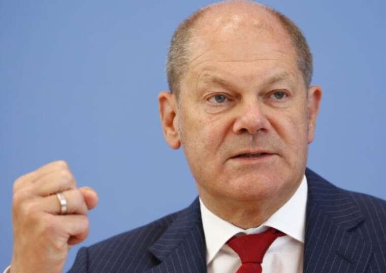 Шольц назвал отвратительной поддержку ультраправых в Европе Маском