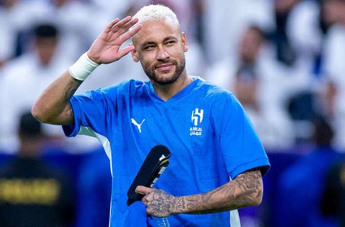 Неймар объявил о возвращении в Сантос