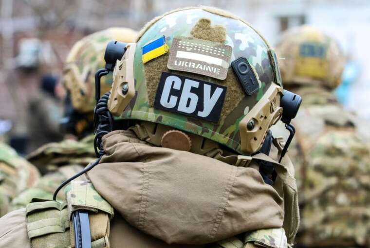 СБУ задержала очередную шпионку: получала информацию от племянника-дезертира