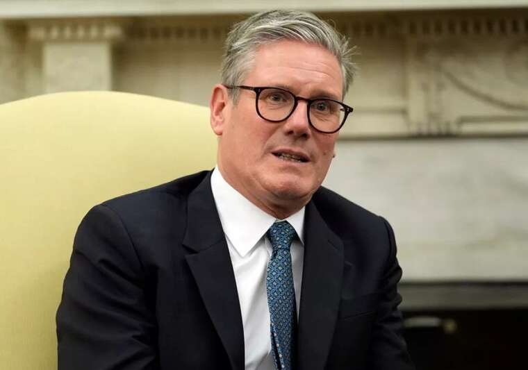 Стармер призывает усилить санкции против РФ и поддерживать Украину