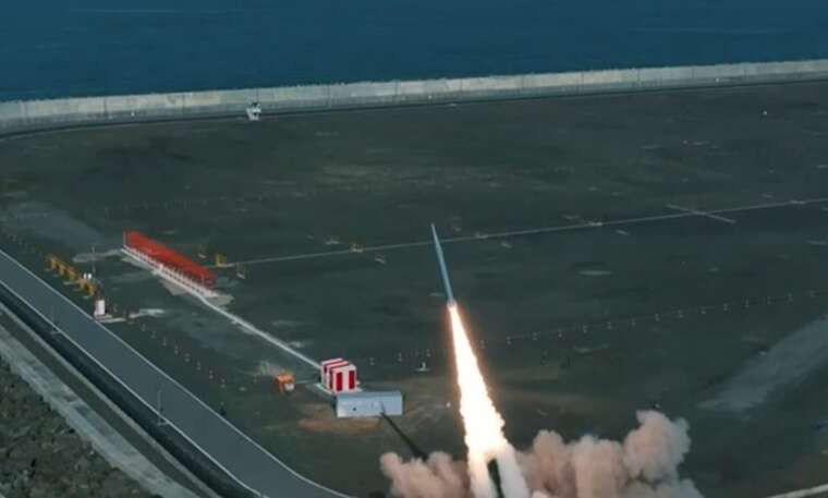 Туреччина  випробувала балістичну ракету "Тайфун"