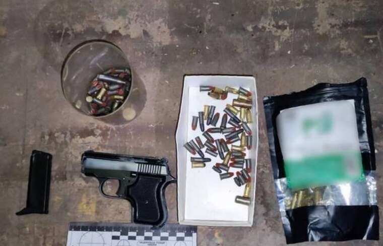 У Кривому Розі затримали чоловіка за стрілянину з переробленої зброї
