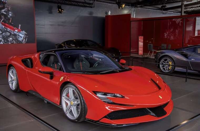 Ferrari та McLaren звільнені від "податку на розкіш", - ЗМІ