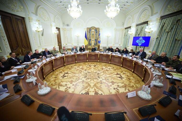 Zelenskyy held a meeting of the National Security and Defence Council and announced new sanctions